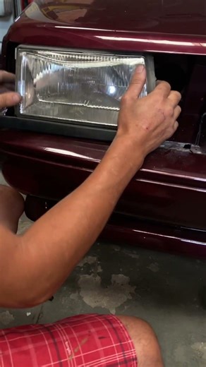 Renault 9 RN / SWAP motor K4M (Etapa Armado de faros ) #autos #fierros #mecanica #argentina