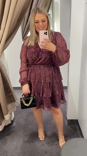 Stunning Forever New Clothing Dresses Try-On Haul | On Sale Now!