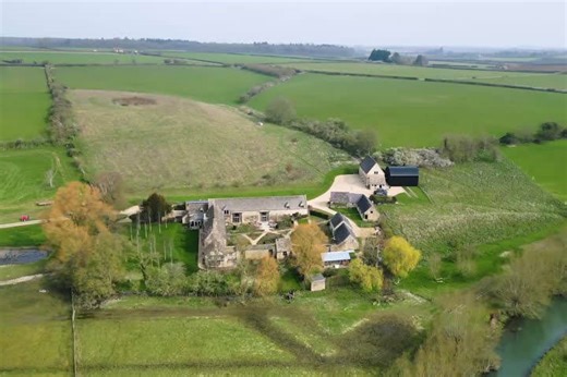 Ellen DeGeneres submits stables plan to stay 'long term' in Cotswolds home