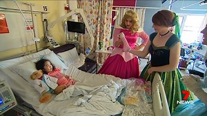 14K views · 438 reactions | Sick kids in Sydney have had a special visit from Santa and his friends to celebrate the start of the Christmas season. A cast of celebrity characters travelled to The Children's Hospital at Westmead handing out gifts and putting smiles on faces. www.7NEWS.com.au #Westmead #7NEWS | 7NEWS Sydney | Facebook