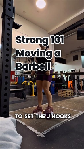 How to move the barbell safely before and after your set. Step one:...