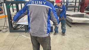 For the solar photovoltaic panel recycling process, separating the aluminum frame is the first step. Traditional manual removal of frames is not only labor-intensive but also inefficient, making large-scale recycling impractical. To address this, we have designed an economical aluminum frame separation machine. It is an All-In-One device, ready to use upon plugging in. With low machine costs, simple operation, and high recycling efficiency, this machine is ideal for those interested in sustainab