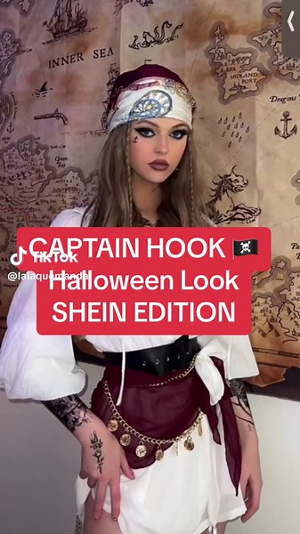 Capt Hook girl version 😍😍 #diyhalloween #halloweenlooks #halloween2023 #fypシ #spookyszn #creativehalloweencostumes