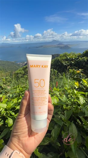Dulce Espinosa on Instagram: "☀️Mary Kay Sunscreen SPF 50 for face and body is my non-negotiable must-have - whether I’m running errands, out of town trip, or living my girl boss on the go💕 ✅ broad-spectrum SPF 50 ✅ lightweight & non-greasy ✅ perfect for everyday wear - under makeup or solo Protect your glow and your skin investment💕 On promo for a limited time offer - message me💕 #MarykayDulce #MarykayLaguna #marykaysunscreen #spf50 #sunscreen #spf #sunscreenforfaceandbody #SkincareMustHave 