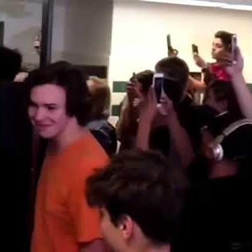 Halo theme song but it's sung in my schools bathroom