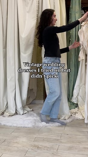 Vintage Wedding Dress Try-On: Romantic & Unique Styles