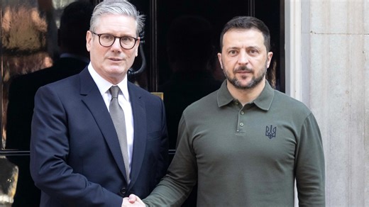 Starmer to sign historic 100-year pact with Ukraine as he arrives in Kyiv