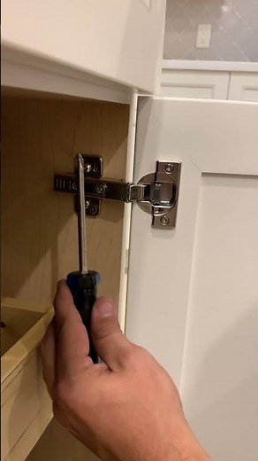 How to adjust Ultracraft cabinet doors