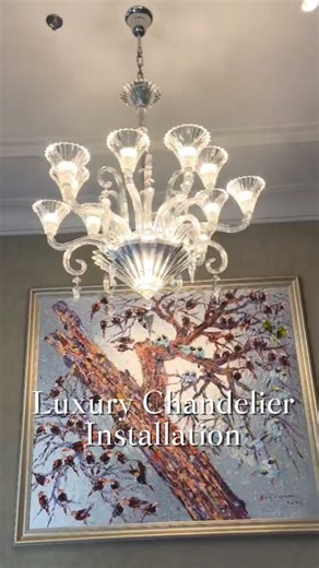 ✨ Luxury Chandelier Installation – พาชมผลงานติดตั้งแชนเดอเลียร์สุดหรู จากแบรนด์ชั้นนำจากยุโรป - Baccarat แบรนด์คริสตัลระดับโลกจากฝรั่งเศส - Lladró – ศิลปะแห่งเครื่องกระเบื้องพอร์ซเลนจากสเปน - Elite Bohemia – สุดยอดงานคริสตัลจากสาธารณรัฐเช็ก ชมสินค้าจริงได้ที่ Crystal Symphony ทองหล่อ 29 🕰 เปิดบริการทุกวัน 10:00 - 19:00 น. 📩 สอบถาม-สั่งจอง 📥 Inbox | 📞 086-378-4806 📲 Line Official: @crystalsymphony | Crystal Symphony