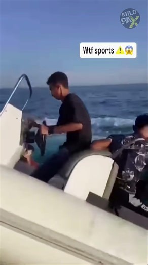 Banana Boat Ride Turns Deadly! 🍌🌊 Chaos on the Water 😱