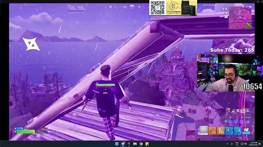 Clix says the Fortnite pros that got banned will remain disqualified from FNCS this weekend for using a program that accessed game files 😬- Eomzo & Joshreyli- Rise & Curly- Shadow & Vergo- Golden & Ozone