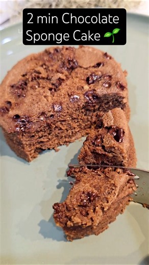 🔥2-Min Chocolate Sponge Cake 🥮#almondflourcake #shorts #chocolatespongecake