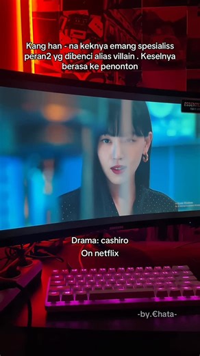 by.Chata on Instagram: "Emang makanan dia emang peran2 kaya gini …. Tayang di netflix Yg blum punya paketan netflix bisa langsung beli disini yah harga murceee bgt ceuuuu @disniyystoreidn #cashiro #kdrama #koreandrama #netflix #netflixseries"