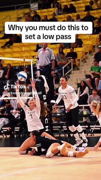 Are you a setter looking to master their setting game? Or maybe a parent of a setter who you love to support achieve their dreams? If so, this message is for you. As an elite setter, you want to use your hands to set the ball almost every single time. There are a few random times that you will not use your hands. Here are 3 keys to always setting the ball with your hands. 1️⃣Decide. Make the decision now that you will set each ball with your hands no matter what type of pass you receive. It is e