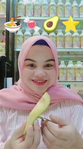Delicious cute emoji 🍜🍬🥑⭐
