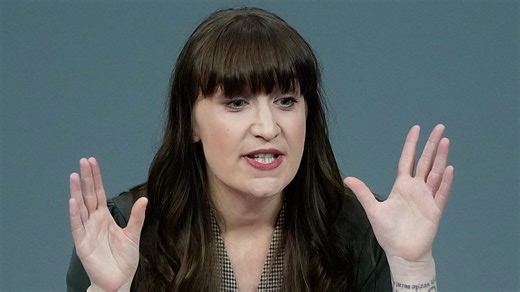 Streit um Heidi Reichinneks Audi A8 – jetzt kontert die Linke