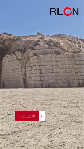 Alternative methods for rock blasting: New gas rock breaking equipment, welcome to inquire #gasrockblasting #gasrockbreaking #drillingandblasting #mining #rilonmachinery