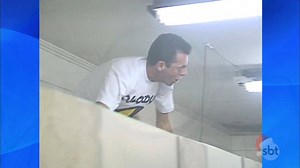 COBRINHA E CHOQUINHO 12 VOLTS | 2 MELHORES PEGADINHAS DO IVO NO BANHEIRO | RINDO MUITO | Cortes pra chorar de rir