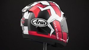 2022 Arai Isle of Man TT Limited Edition Corsair-X After two long years away the Isle of Man TT is back in 2022, from May 29th to June 10th. The spectacular celebration of motorcycling raced over 37.73 miles of real roads, draws competitors and fans from around the world. It’s also an event that runs through Arai’s DNA; many of the TT racers wear Arai for the performance, security, and comfort at high speeds that the brand’s helmets offer while Arai puts great effort into supporting all Arai wea