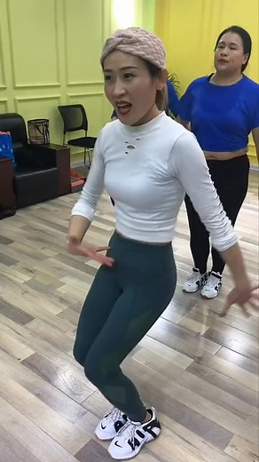 #danceexercise #motivation #exercise #weightloss | Fit Mom - Dance Exercise with WANYO