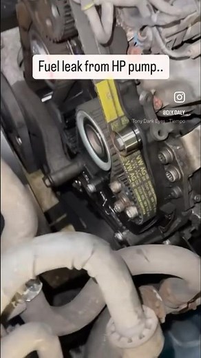 VW Crafter leaking fuel, high pressure pump seal failed. New HP pump and timing belt fitted