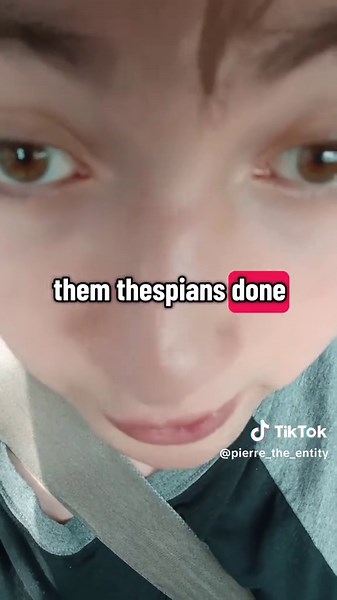 PierreTheEntity (@pierre_the_entity)’s video of how to use a squat toilet