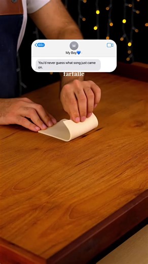 @WingAI you'd never guess what song just came on #text #texting #textingstory #storytime #redditstory