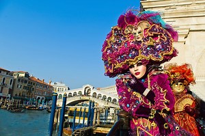 Tours: Venice Carnival 2022 In Piazza San Marco