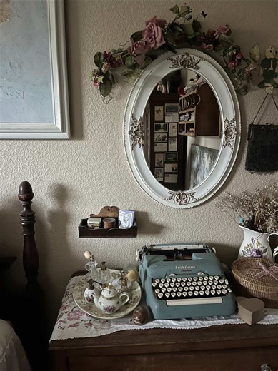 Exciting Roadtrip Inspiration from Vintage Thrift Finds