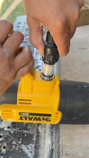 20V MAX 550 PSI 1.0 GPM Cold Water Cordless Battery Power Cleaner #powercleaner #dewalt