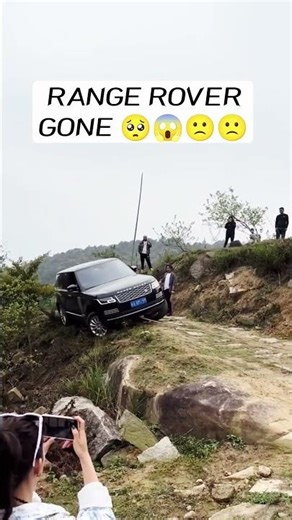 Range Rover Towing Goes Wrong