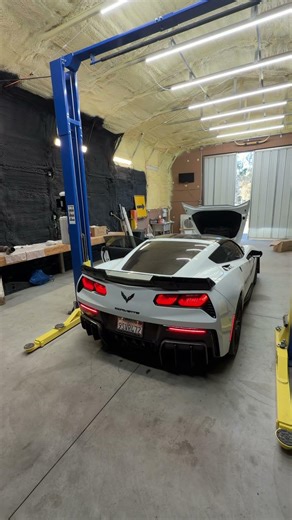 Corvette valves open vs closed