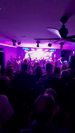 Big thank you to everyone that joined us last Saturday night at The Bayview Hotel Woy Woy💜 | The Breakaways