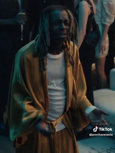 ALWAYS PLAY @Lil Wayne TOO LOUD!! #lilwayne #lilwaynefans #lebronjames #throwbacksongs #fypシ