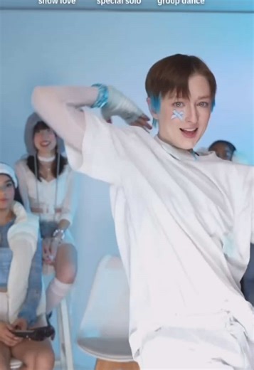 Explore K-Pop Dance with Kiiras Live Performance