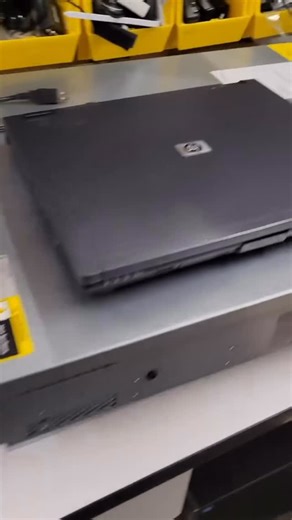 Divine Technology on Instagram: "HP Compaq ns4400 windows xp If you have any problem in your laptop🛠️💻 📞call us 6390391158 📍All OVER MUMBAI"