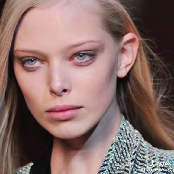 Tanya Dziahileva: Young Belarusian Runway Star