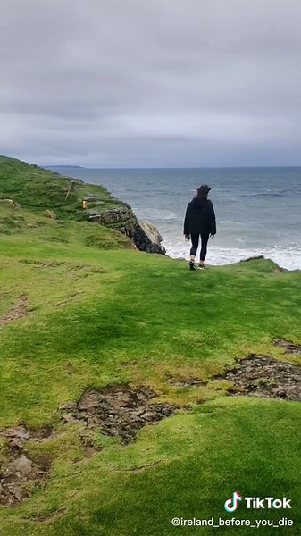 The Fairy Bridges in County Donegal are like something straight out of a fairytale ☘️#donegalcoast #donegal #coasts #irishconnection #irishcreators #irishtiktok #ireland #irishtourism #IB4UD #AltogetherDifferent #irishtravel #exploreireland #irishtravelguide #fairytalevibes