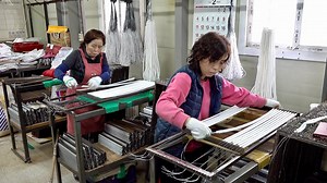 How Korea’s Largest Faux Pearl Factory Makes Real-Like Fake Pearls | Food Processing | Facebook