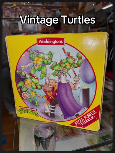 New in today, this vintage @TMNT jigsaw puzzle from 1990 by Waddingtons Games. 100 pieces and 100% complete. Available in store at 9 Clarence Parade, Cheltenham. GL50 3NY #tmnt #turtlepower #puzzle #vintage #retro