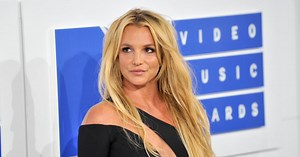 Britney Spears writing memoir, reports say