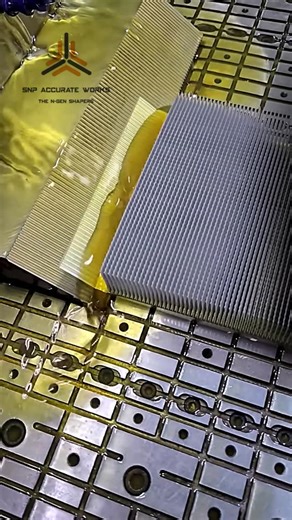 SNP ACCURATE WORKS on Instagram: "Satisfying slice or engineering masterpiece? 🤤⚙️ Dekhiye kaise bante hain high-performance heat sinks! #Skiving #Satisfying #Engineering #CNC #MetalWork"