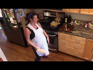 Baby Mama Dance Challenge - Brittany Jade (41 weeks pregnant) and Family 1920 x 1080