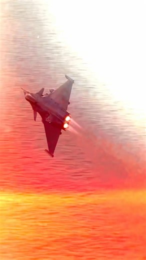 Insane Fighter Jet Maneuver🚀🚀 #military #fighterjet #aviation #airforce