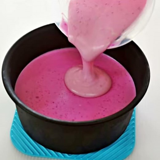 Red Dragon Fruit Cheesecake 火龙果芝士蛋糕