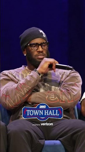 Spida is ready for the home opener 😈 #giants #brianburns #nfl #newyorkgiants #football