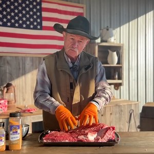 How to Smoke a Brisket Right- An Easy Step-By-Step Guide! | Kent Rollins