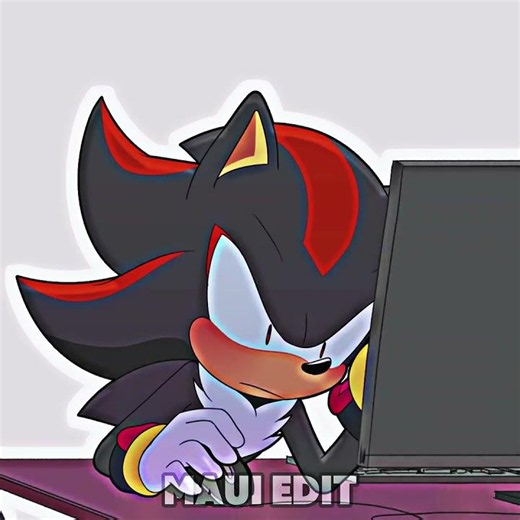 SONIC CATCHES SHADOW ON THE COMPUTER! 😂⚡ #sonic #shadow