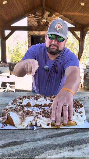 Watch like and share to have a chance to win a king cake. At Marguerite Cakes 985-641-5802. 🥳😃 | Marguerite's Cakes - "A Taste of Heaven"