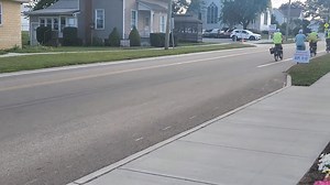 187K views · 2.7K reactions | Watching bicycles and horse and buggies passing by Mrs Yoder's Kitchen last Friday evening in Mt Hope Ohio. JD | AmishLeben | Facebook